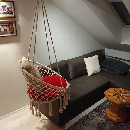 Appartamento Potkrovlje U Centru